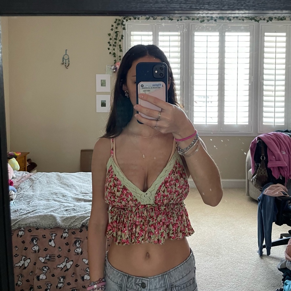 Floral Ruffle Trim Top